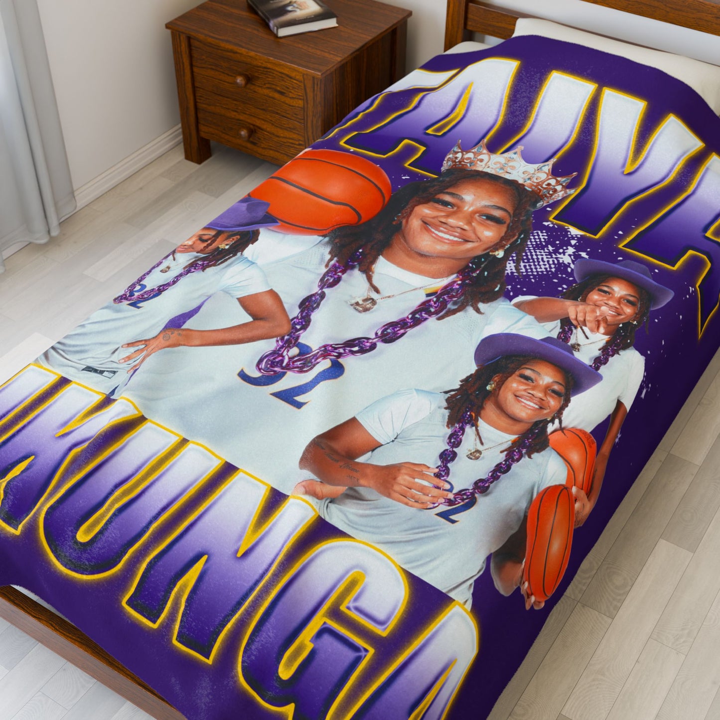 Taiya Kikunga 60"-80" Plush Blanket