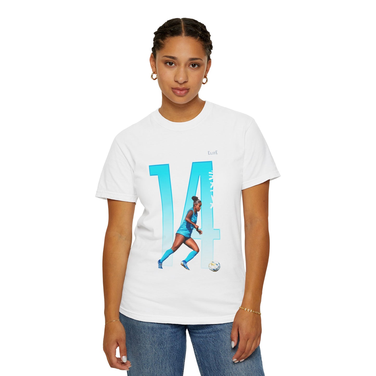 Amaya Harper Player Icon Premium Tee