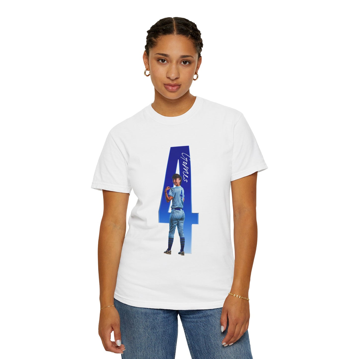 Azlynn Gomes Player Icon Number Premium Tee