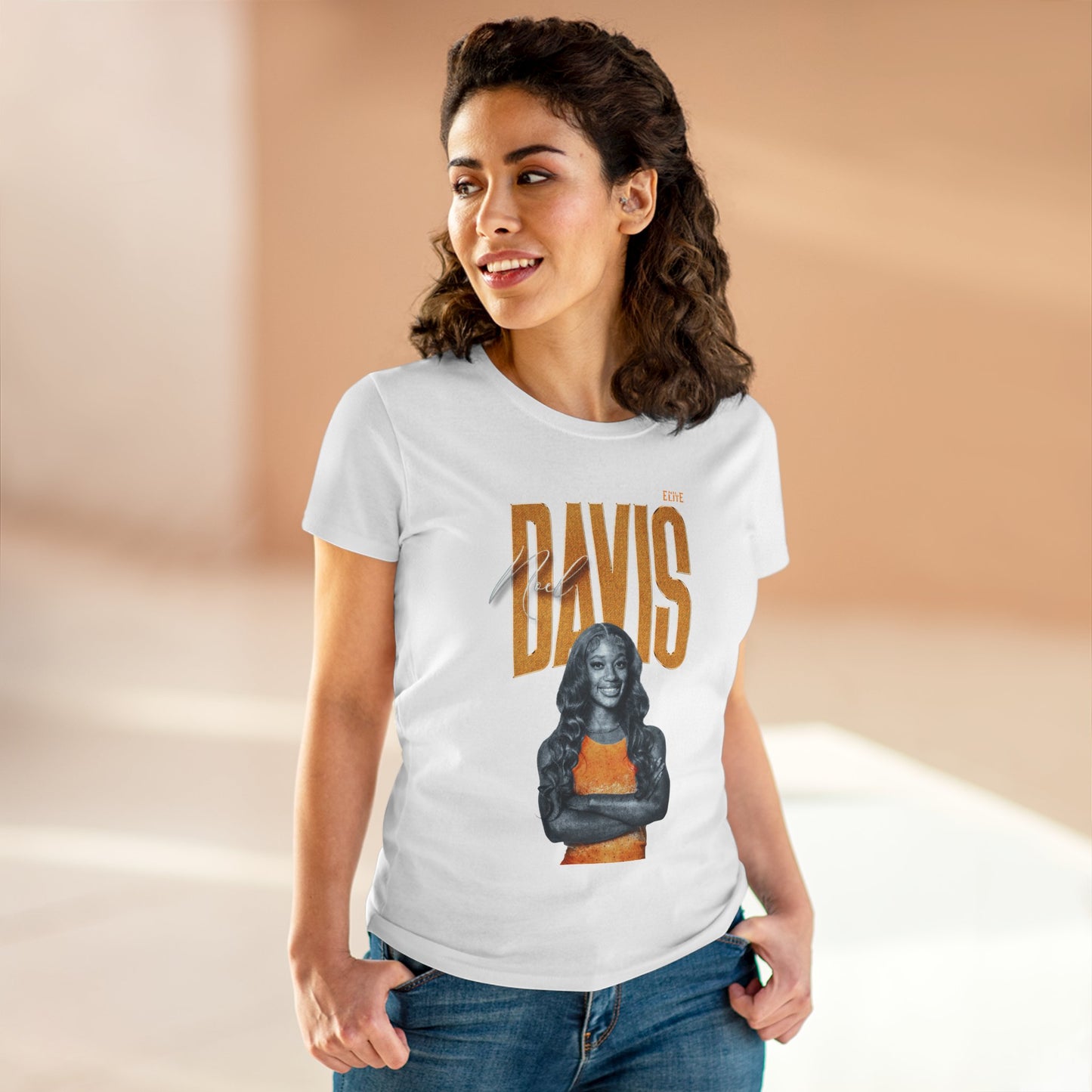 Noël Davis Faded Glory Women's Tee