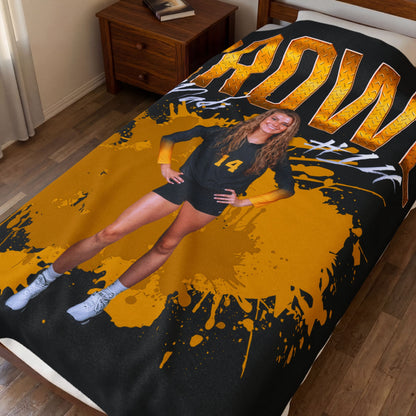 Madi Crowe 60"-80" Plush Blanket