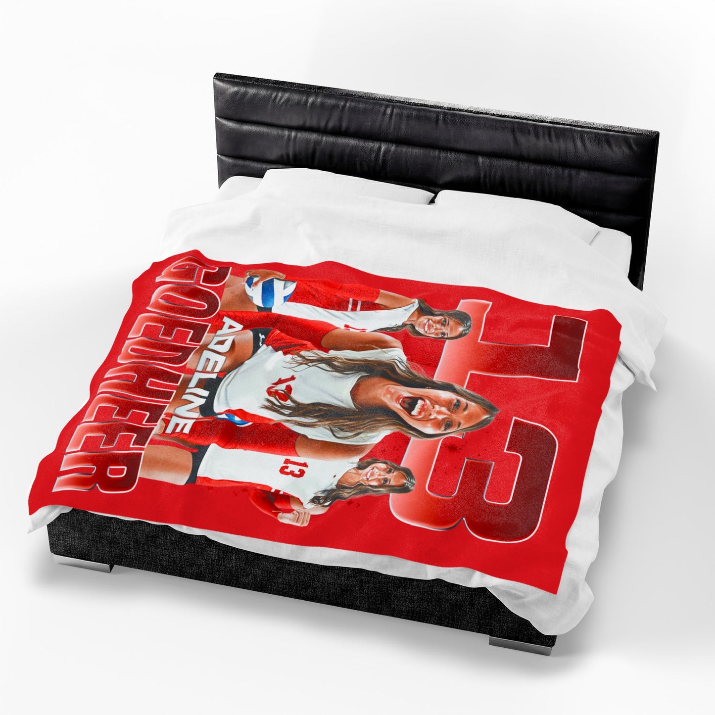 Adeline Goedheer 60"-80" Plush Blanket