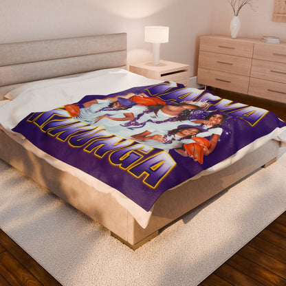 Taiya Kikunga 60"-80" Plush Blanket