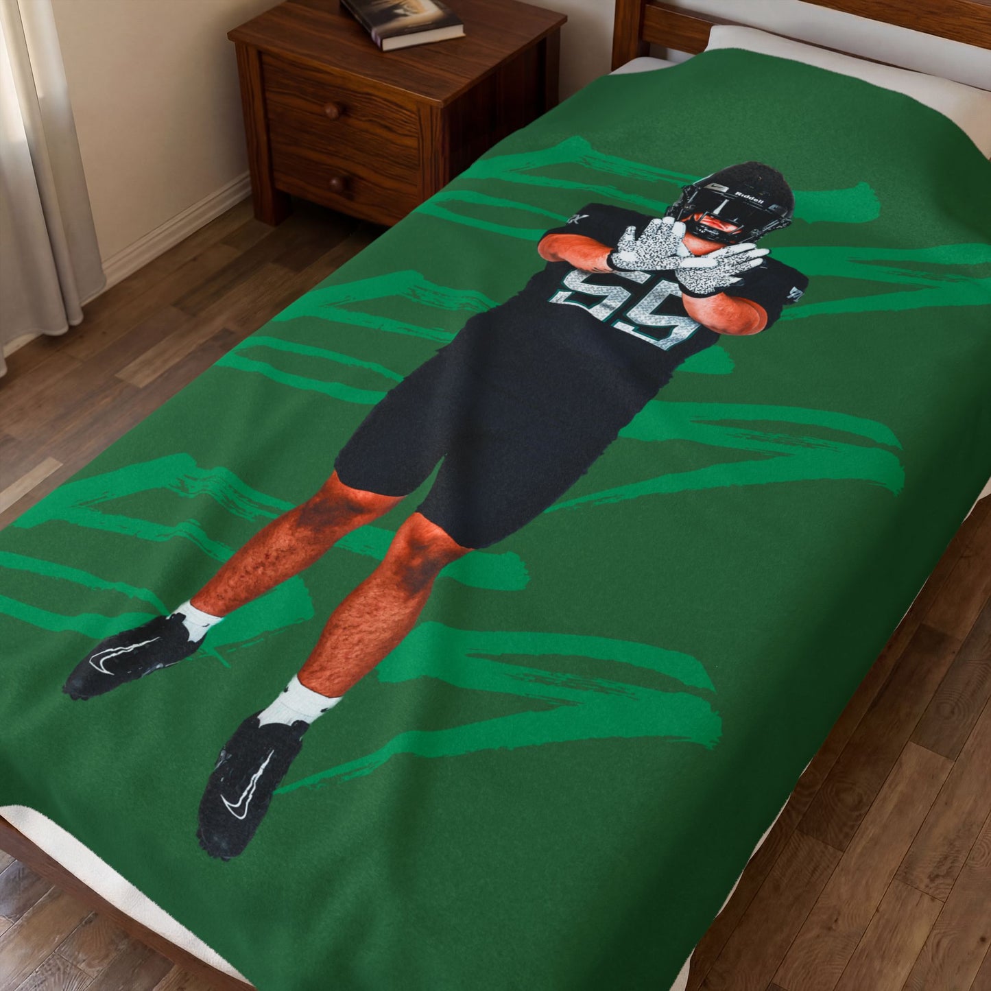 Zeliah Wade 60"-80" Plush Blanket