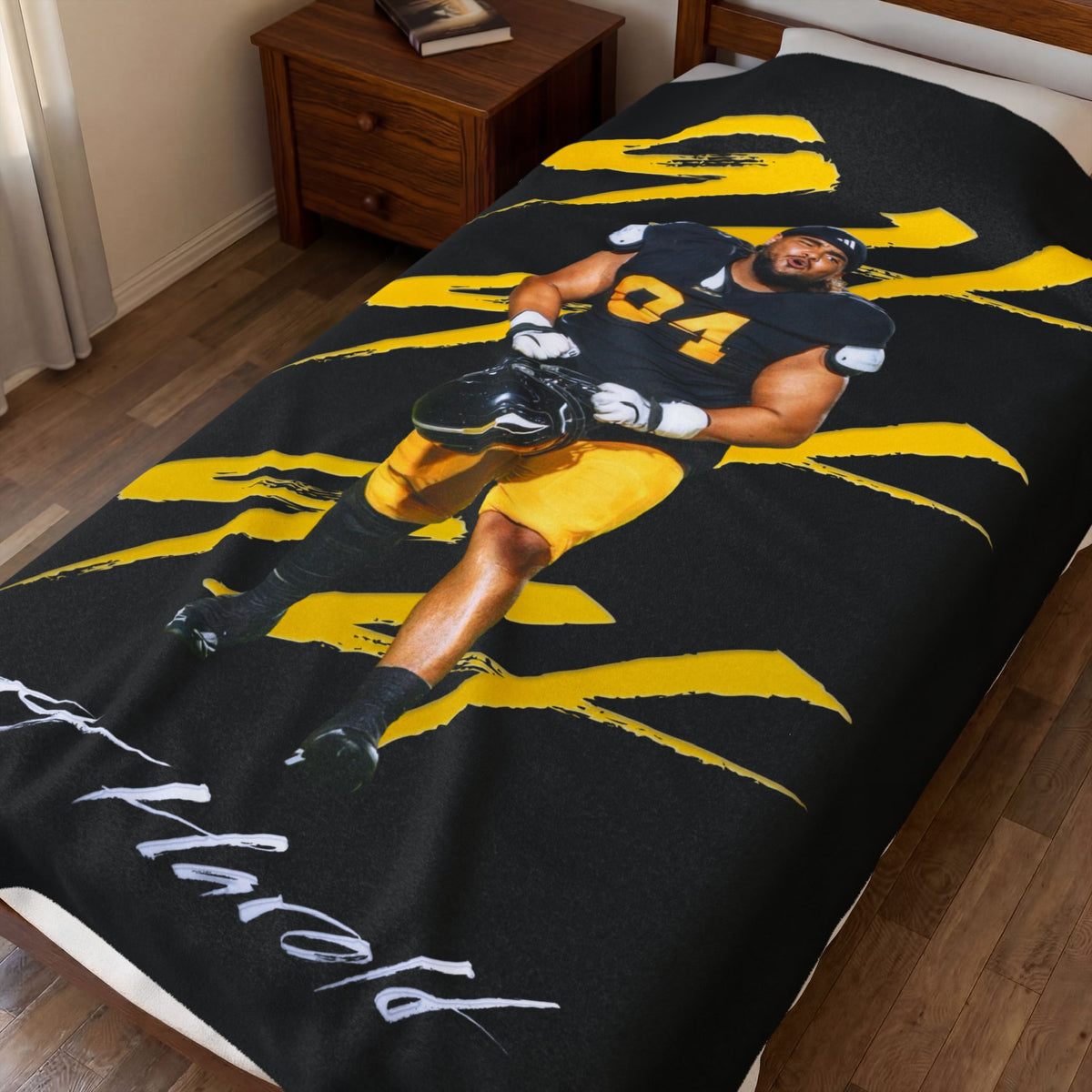 TJ Harold  60"-80" Plush Blanket