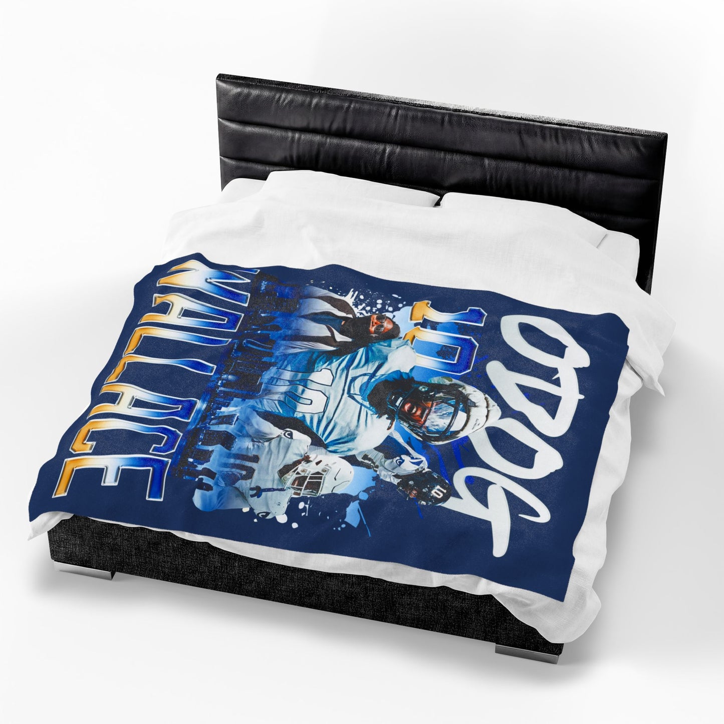 Odog Wallace 60"-80" Plush Blanket