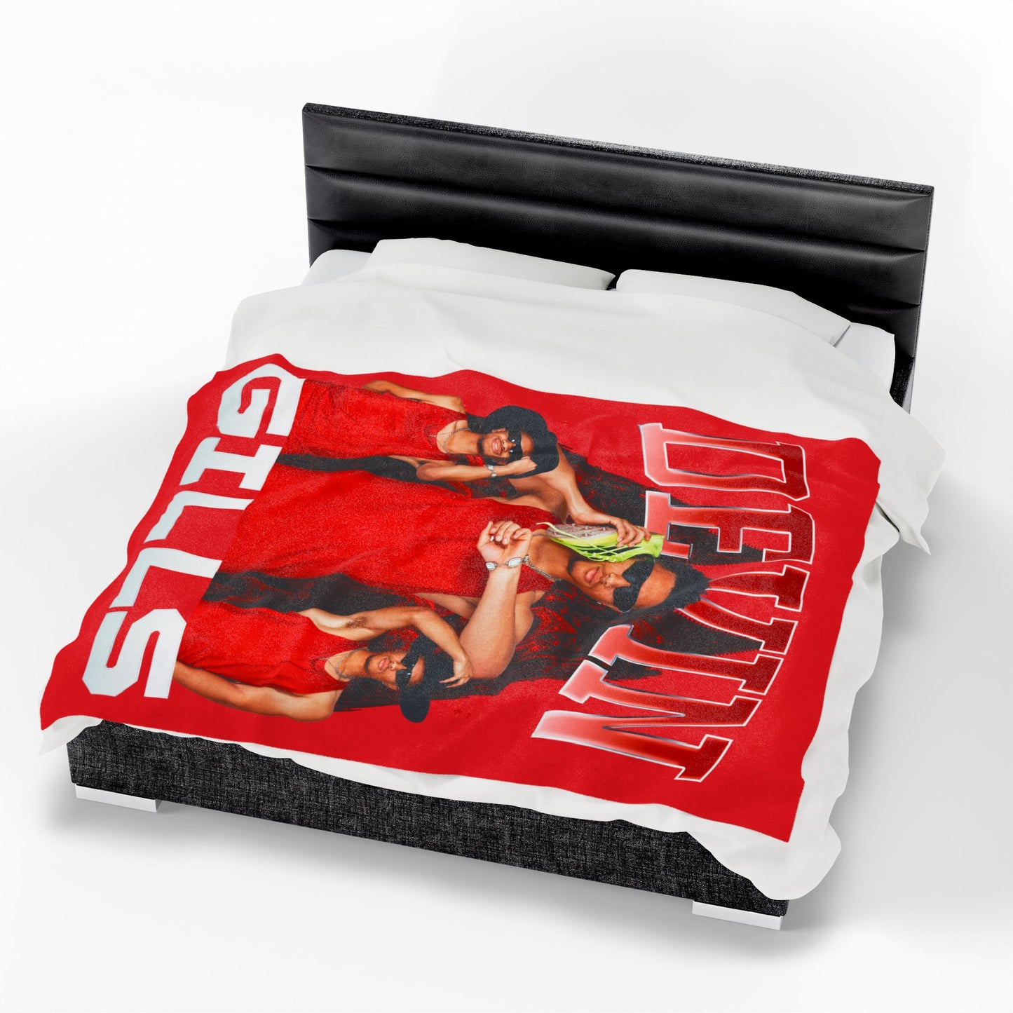 Devin Gills 60"-80" Plush Blanket