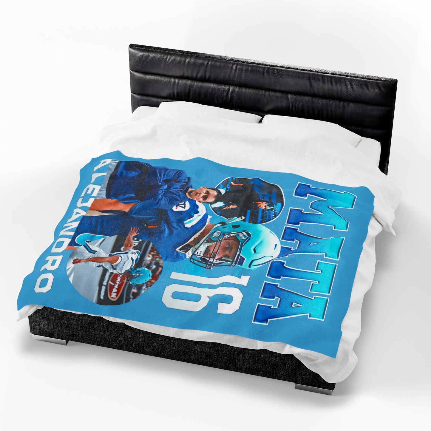 Alejandro Mata 60"-80" Plush Blanket