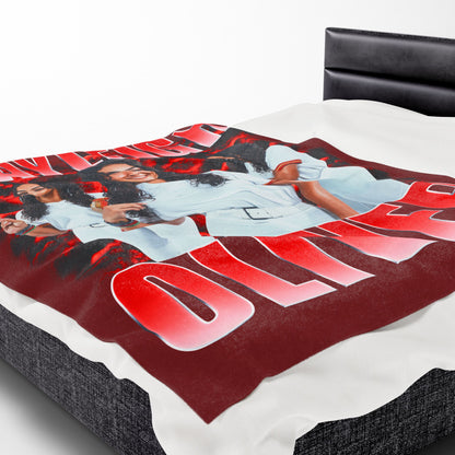 Hayleigh Oliver 60"-80" Plush Blanket