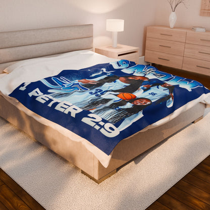 Jada Snow 60"-80" Plush Blanket