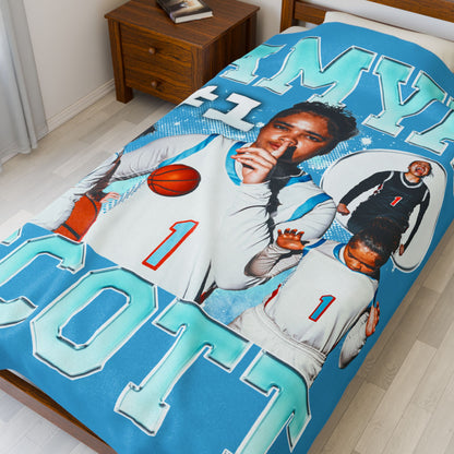 Amya Scott 60"-80" Plush Blanket