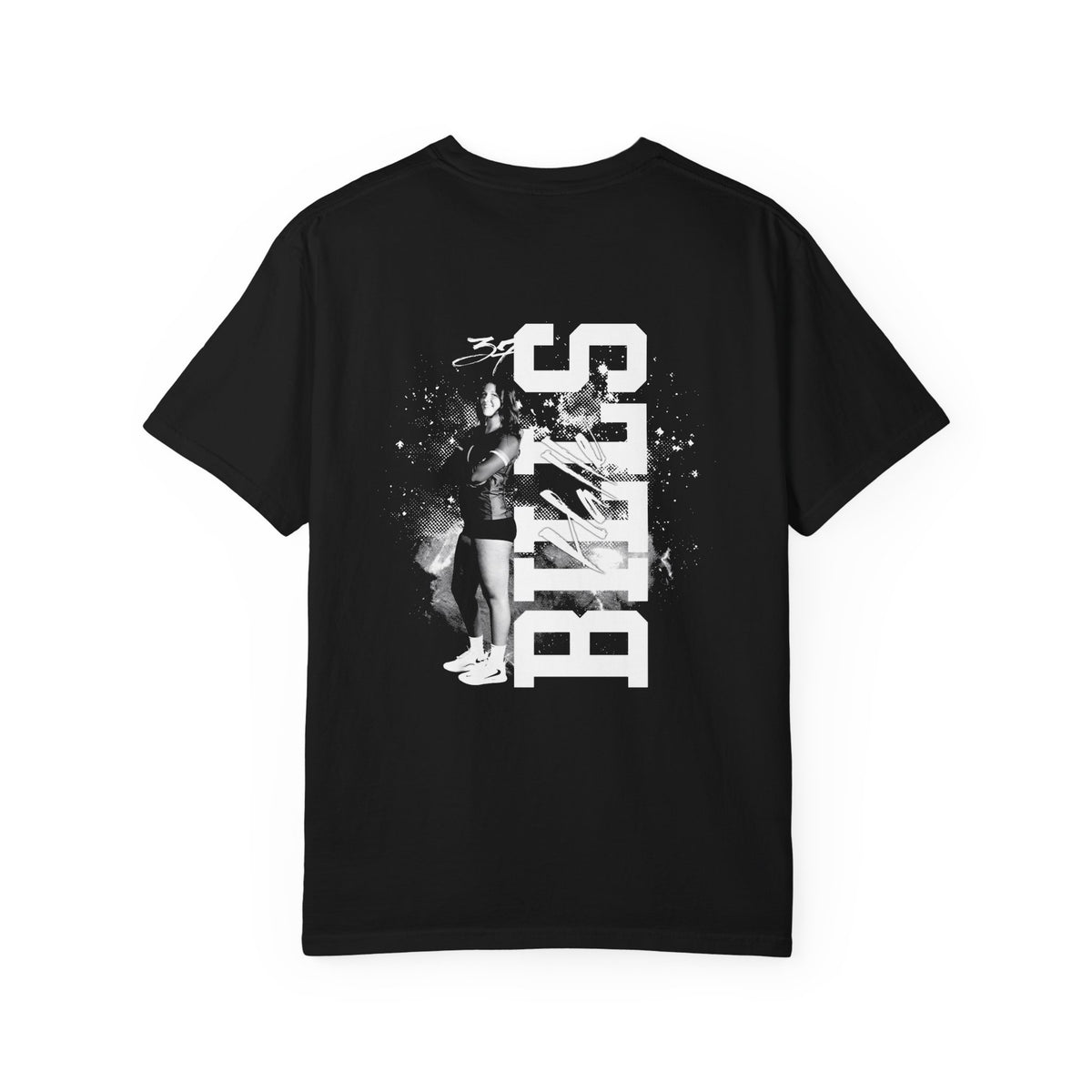 Halle Bills Vintage Blackout Premium Tee