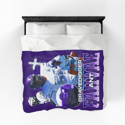 Ant Faiivae 60"-80" Plush Blanket