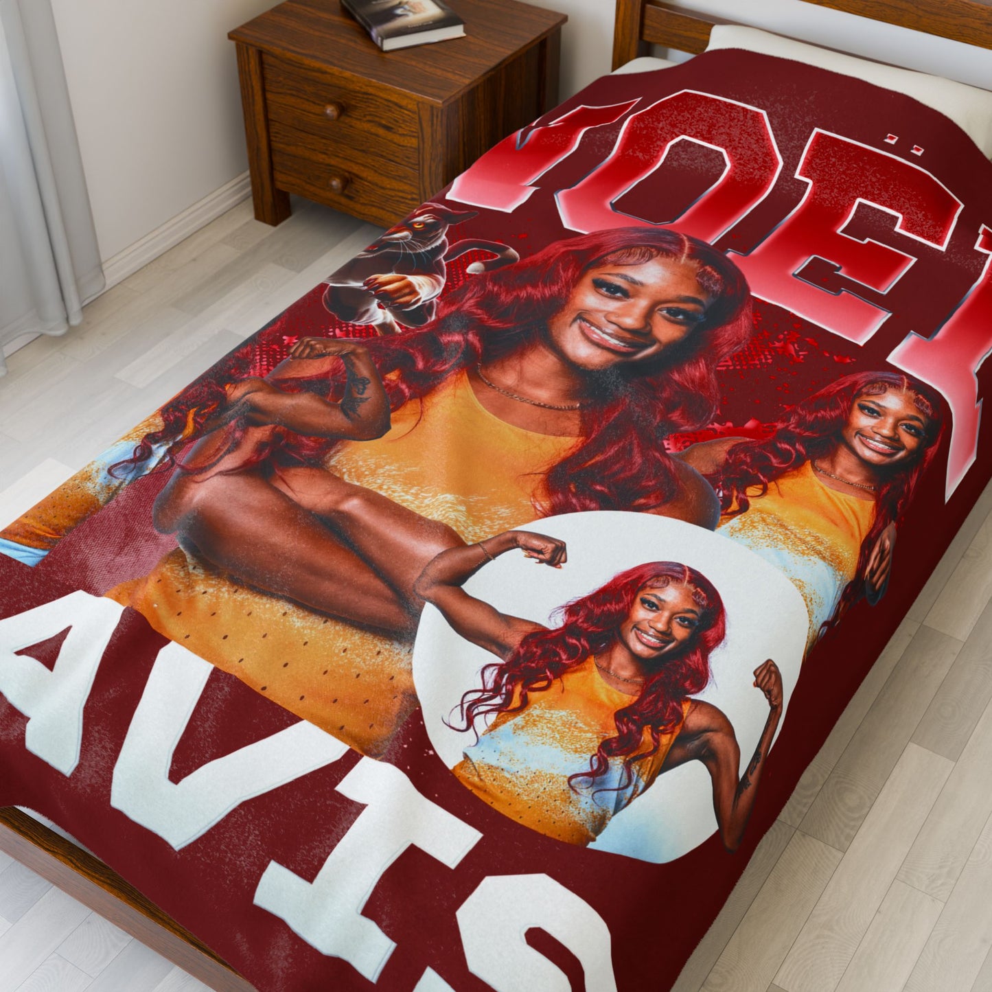 Noël Davis 60"-80" Plush Blanket