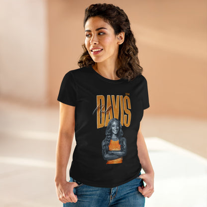 Noël Davis Faded Glory Women's Tee