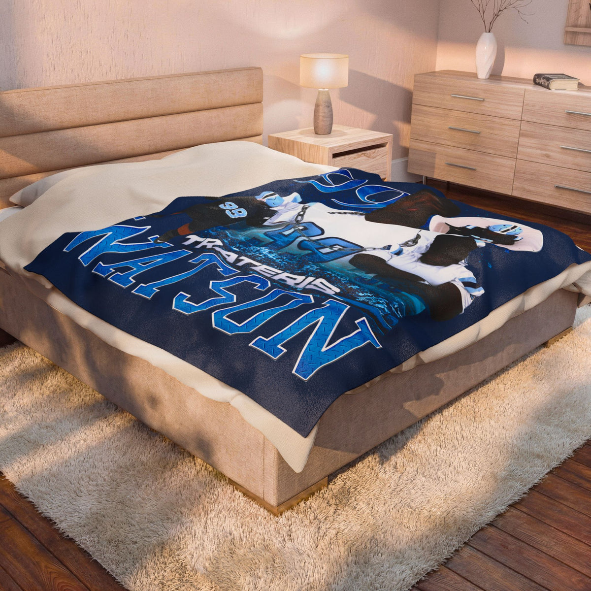 Trateris Watson 60"-80" Plush Blanket