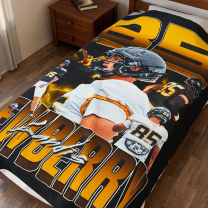 Landis Newberry 60"-80" Plush Blanket