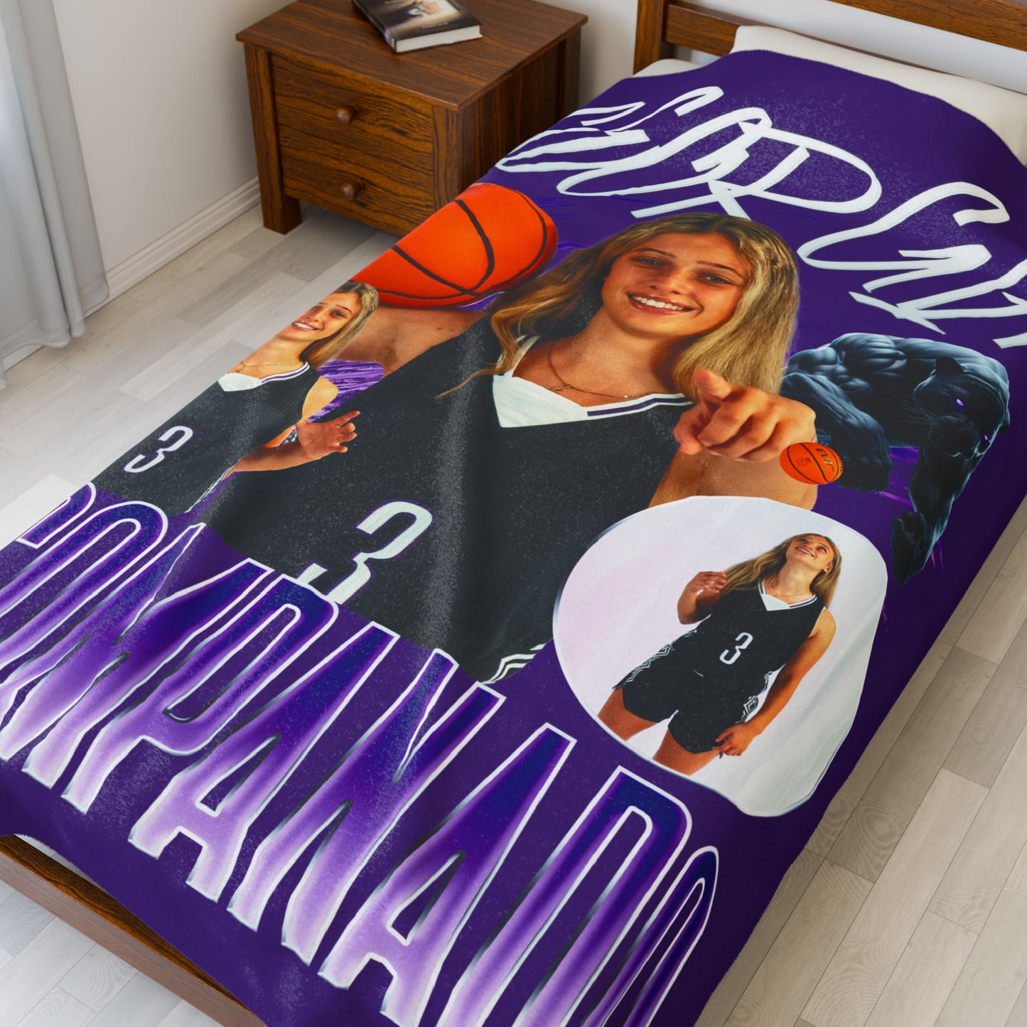 Georgia Acompanado 60"-80" Plush Blanket