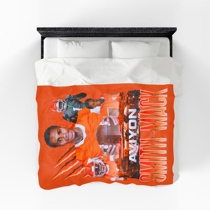 Aviyon Smith-Mack 60"-80" Plush Blanket