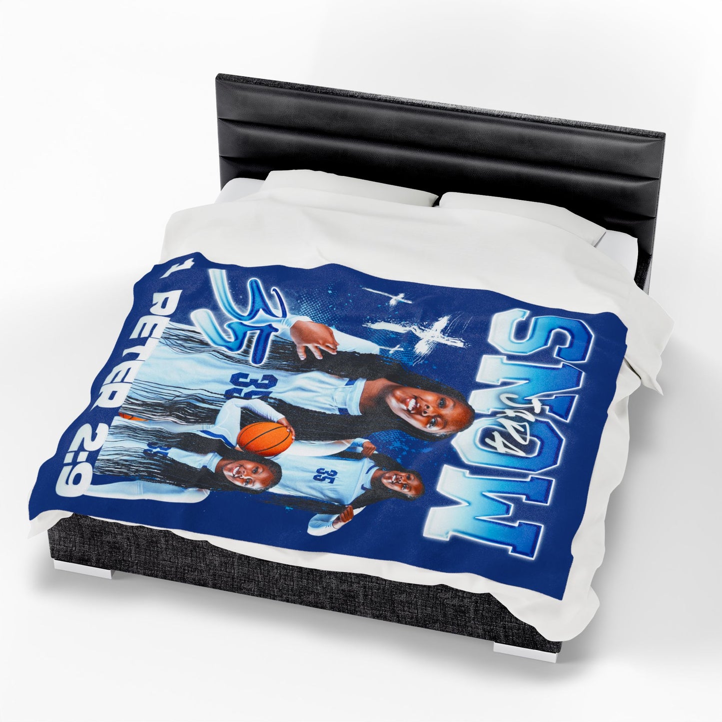 Jada Snow 60"-80" Plush Blanket