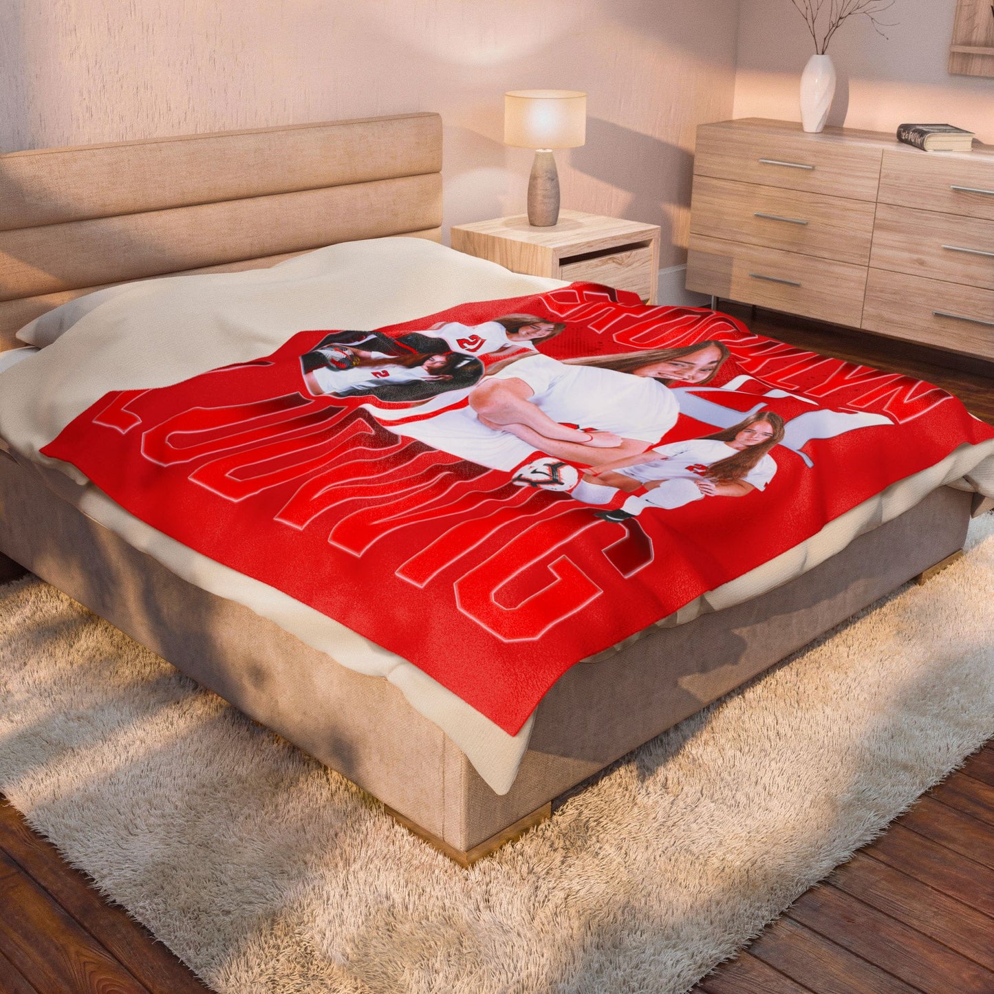 Brooklyn Ludwig 60"-80" Plush Blanket