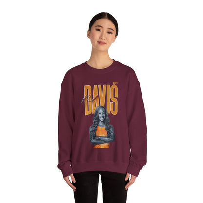 Noël Davis Faded Glory Crewneck Sweatshirt