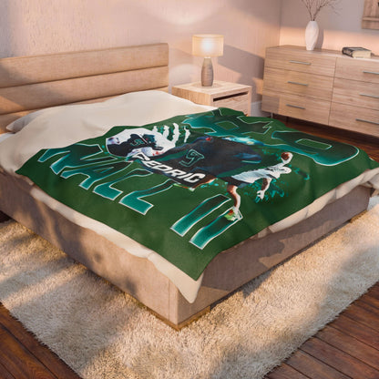 Cedric Wall II 60"-80" Plush Blanket
