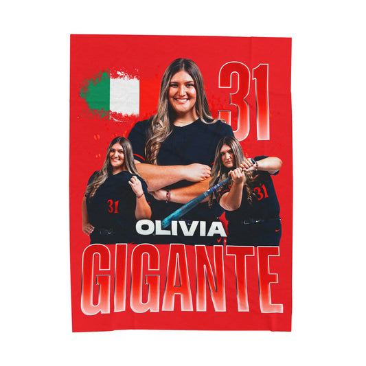 Olivia Gigante 60"-80" Plush Blanket