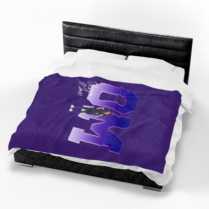 Olivia Mares Single Color Combo 60"-80" Plush Blanket