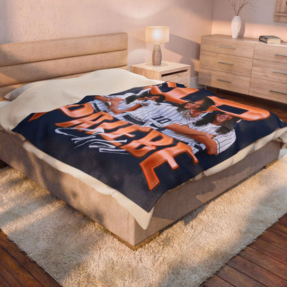 Chloe Priebe 60"-80" Plush Blanket