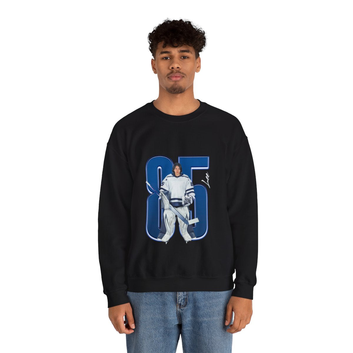 Vera Lee Player Icon Number Crewneck Sweatshirt